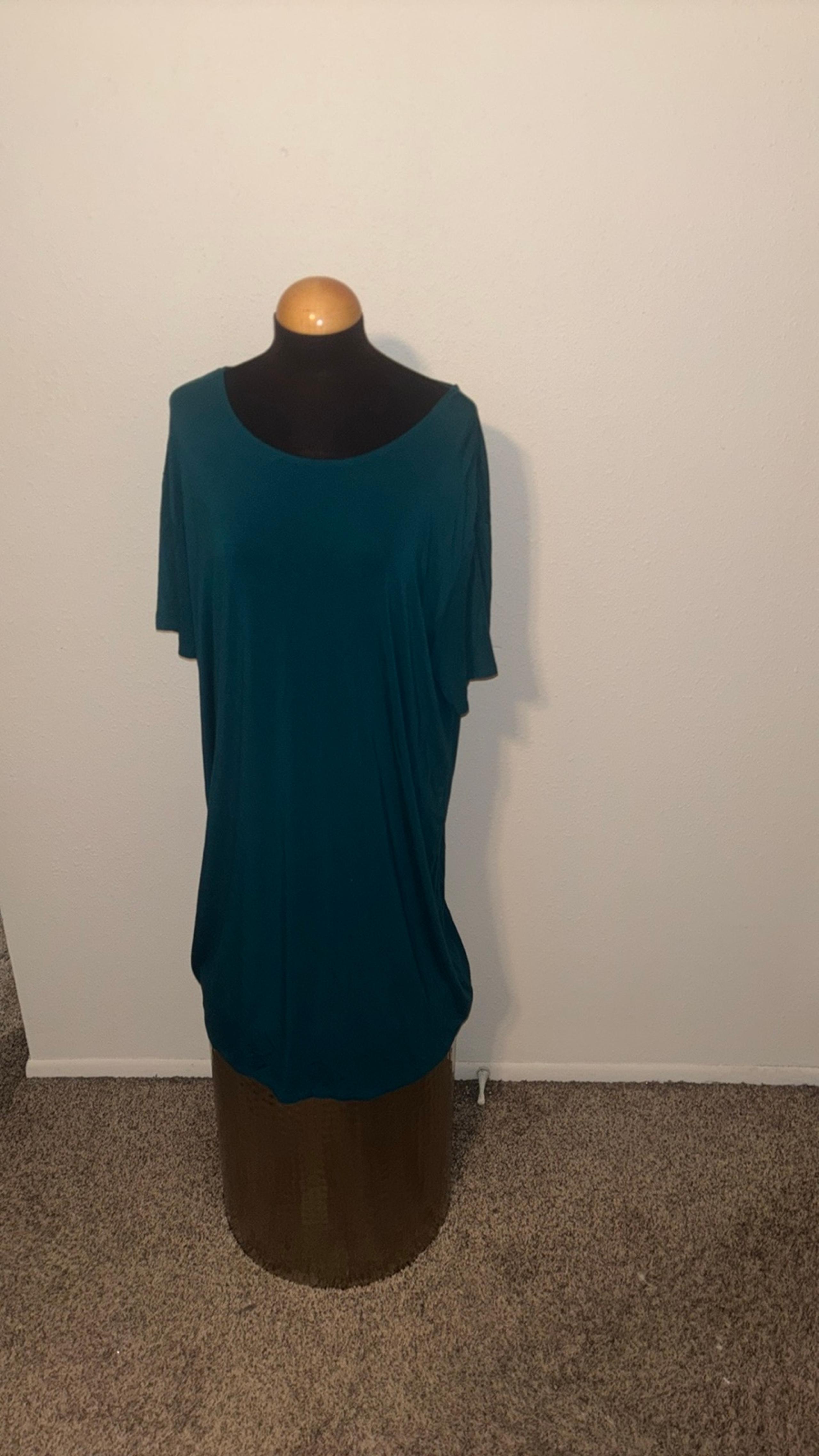 Fabletics Strappy Back T-shirt Dress size 2X