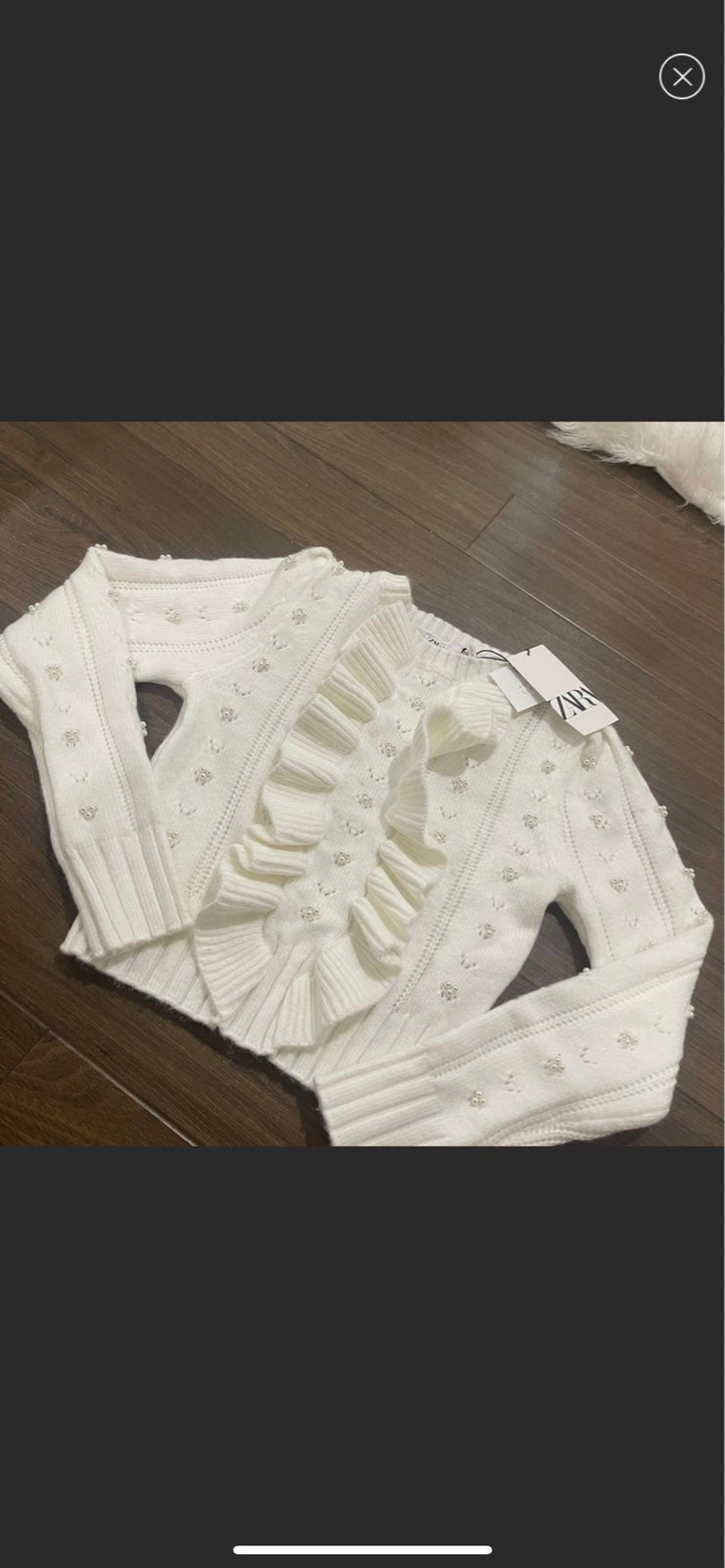 peal embeded knitted sweater - ZARA