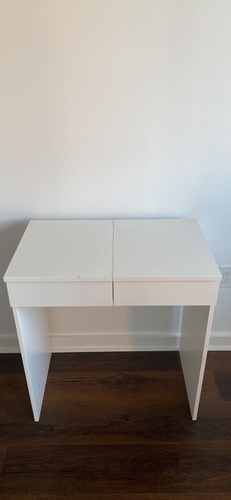 IKEA white desk/dressing table/vanity