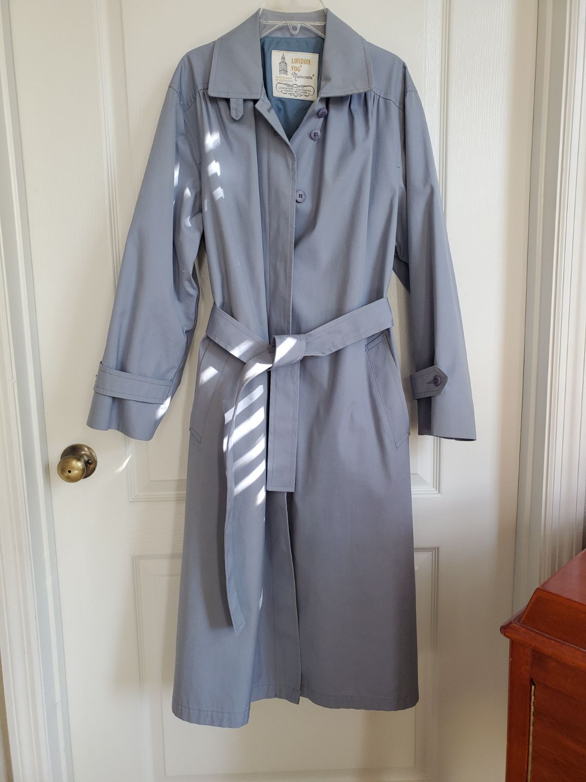 VINTAGE LONDON FOG POWDER BLUE TRENCH CO