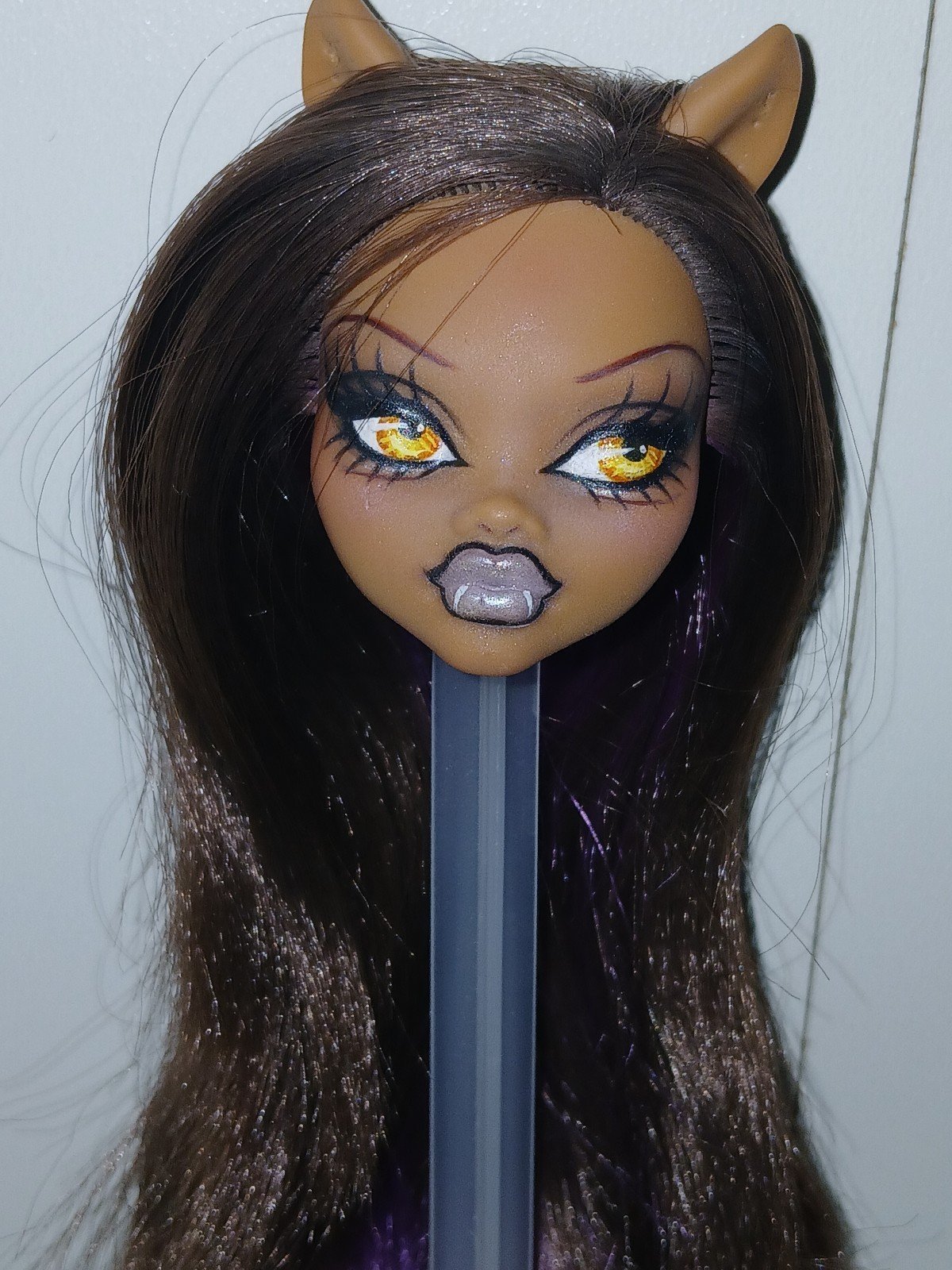 Monster High Clawdeen doll repaint