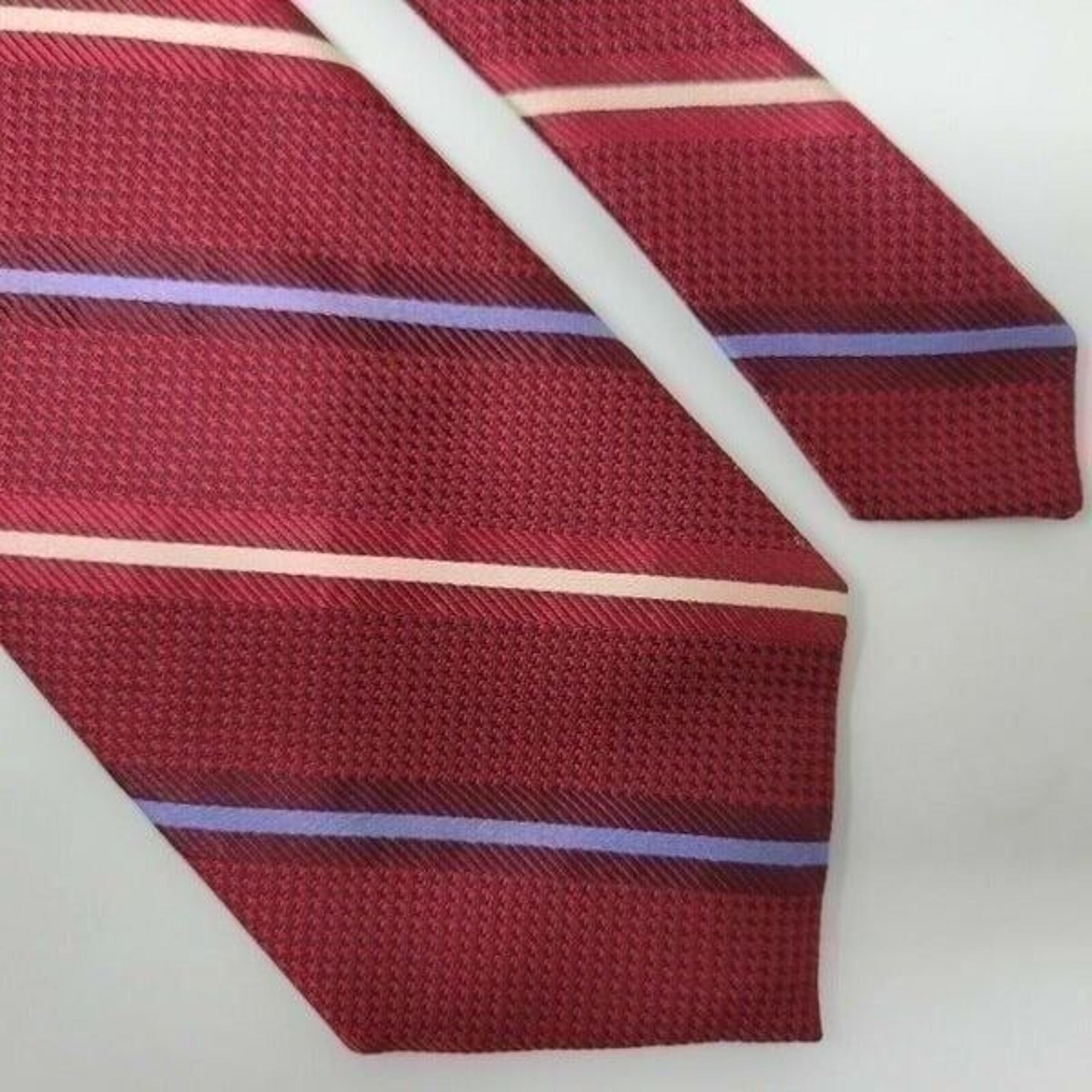 BARNEYS NEW YORK SILK TIE RED BLUE STRIPE LUXURY 3.5"