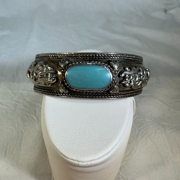 Vintage Silver Cuff Bracelet With Turquoise Stone & Intricate Engravings