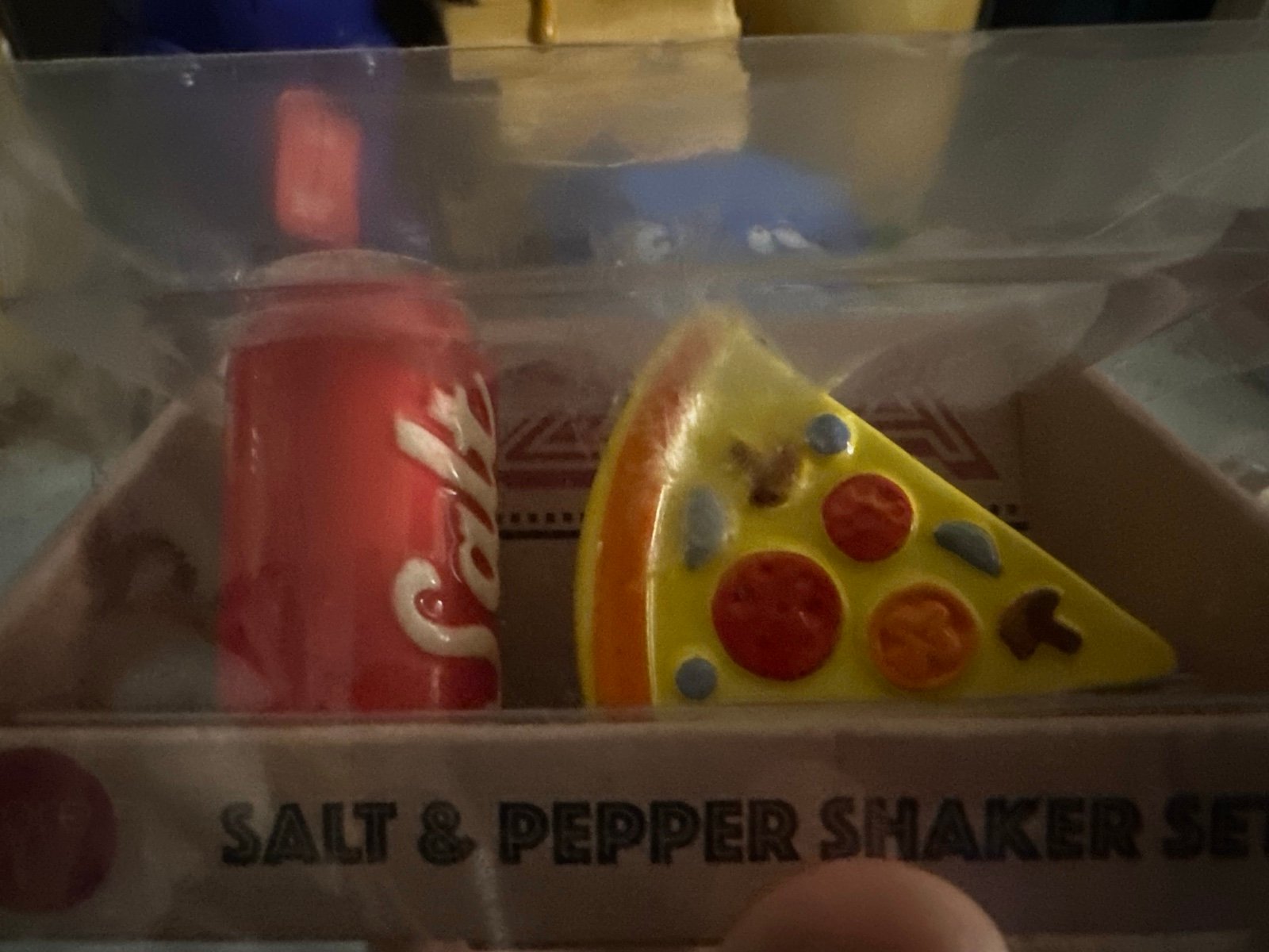 4 sets of salt and paper shakers food