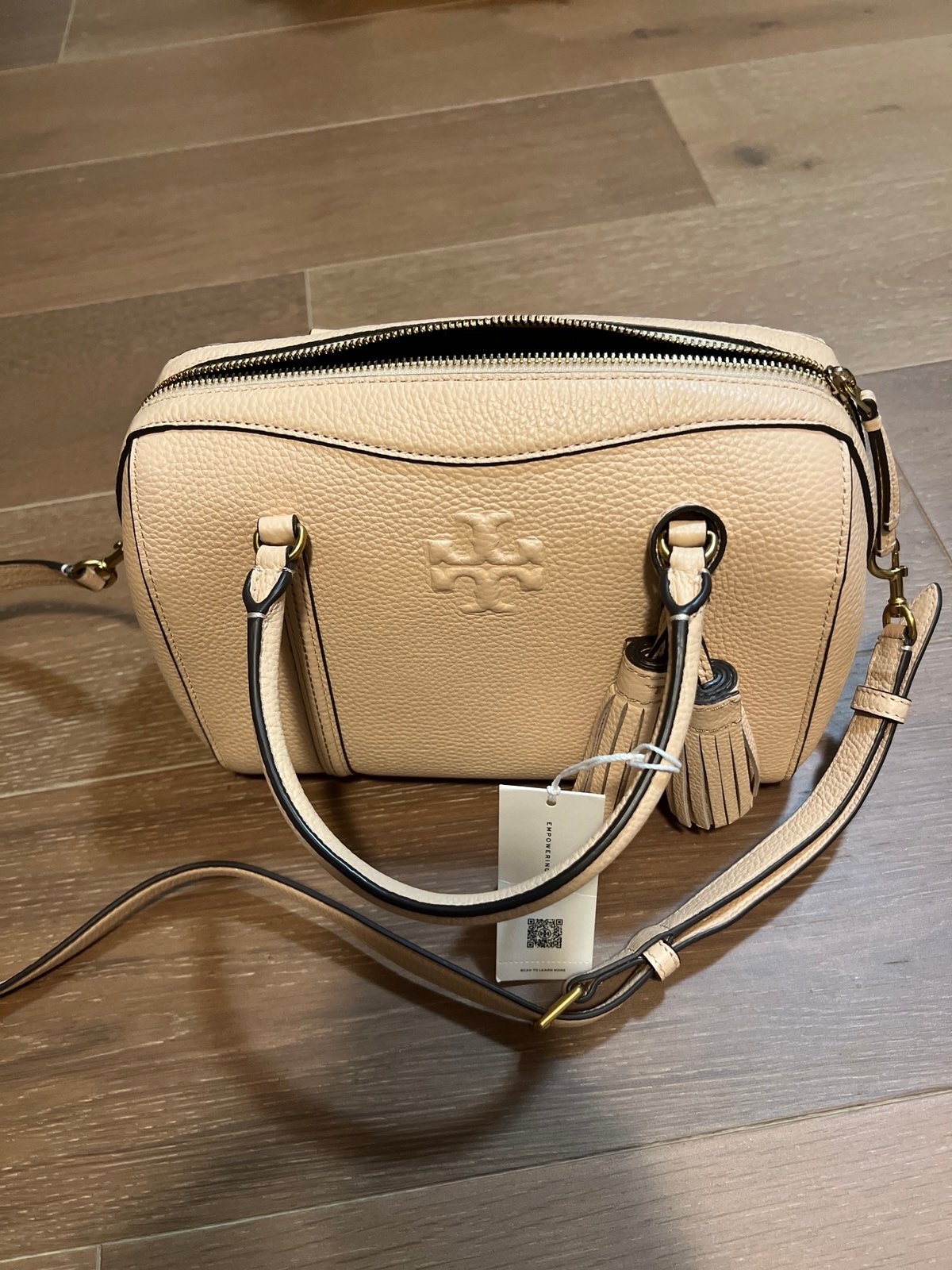 New Tory Burch crossbody satchel with tag