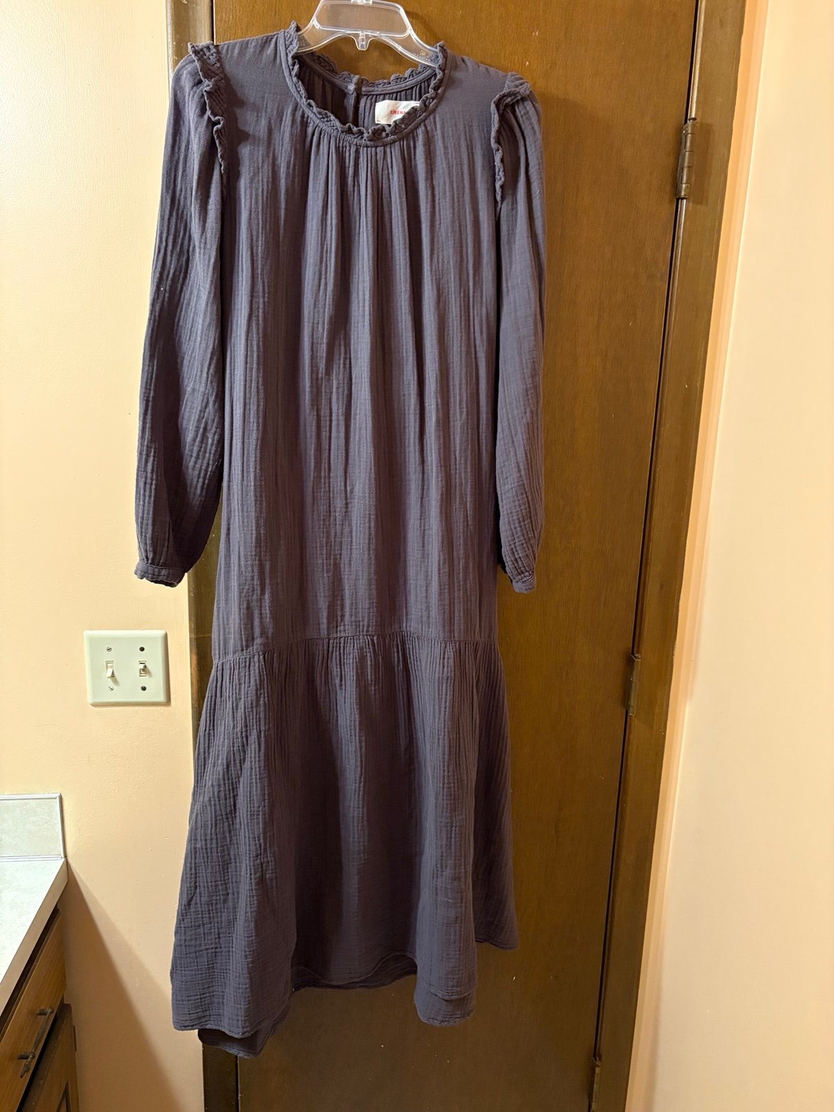 Xirena Mia Midi Dress in Charcoal