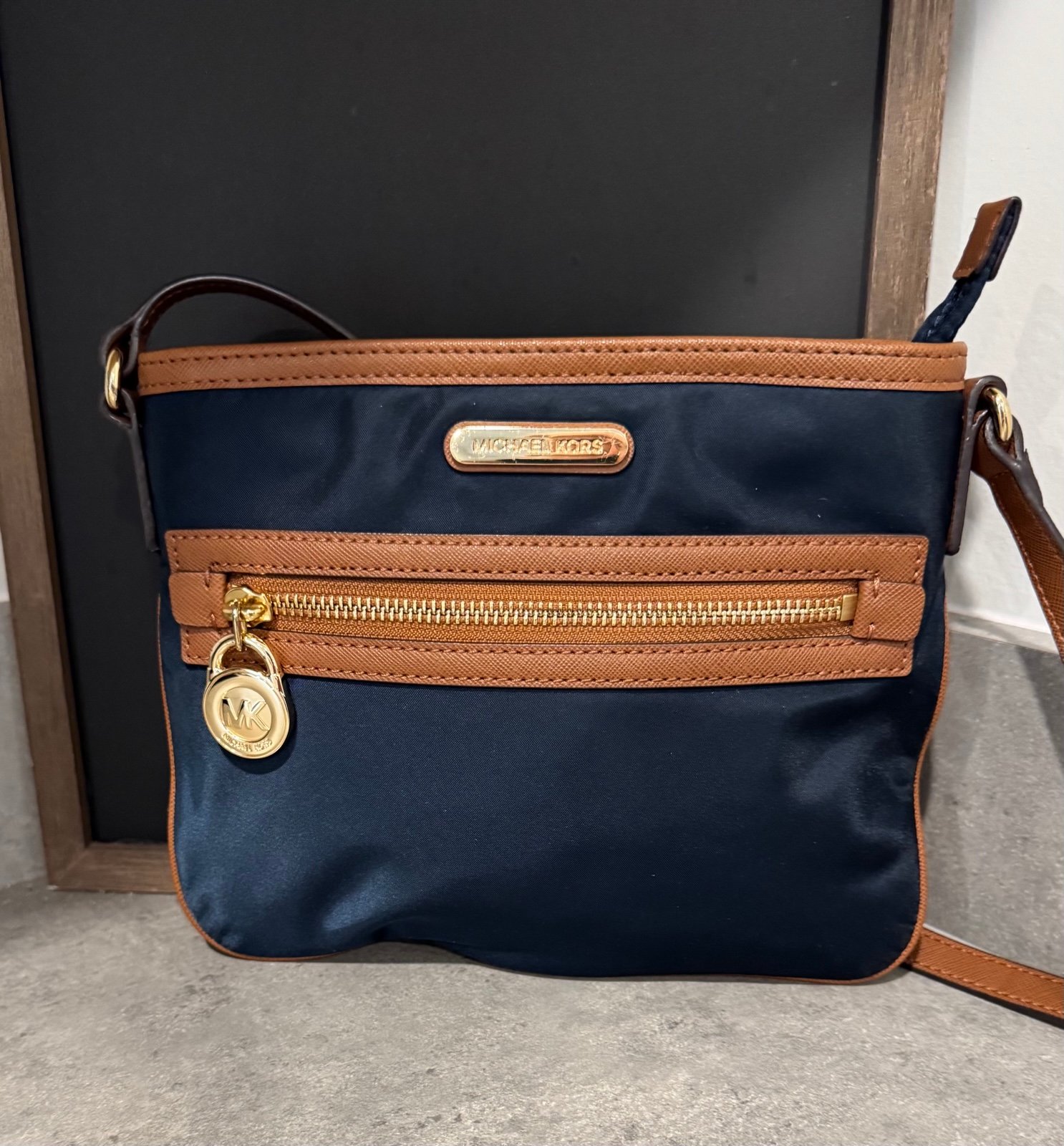navy michael kors crossbody