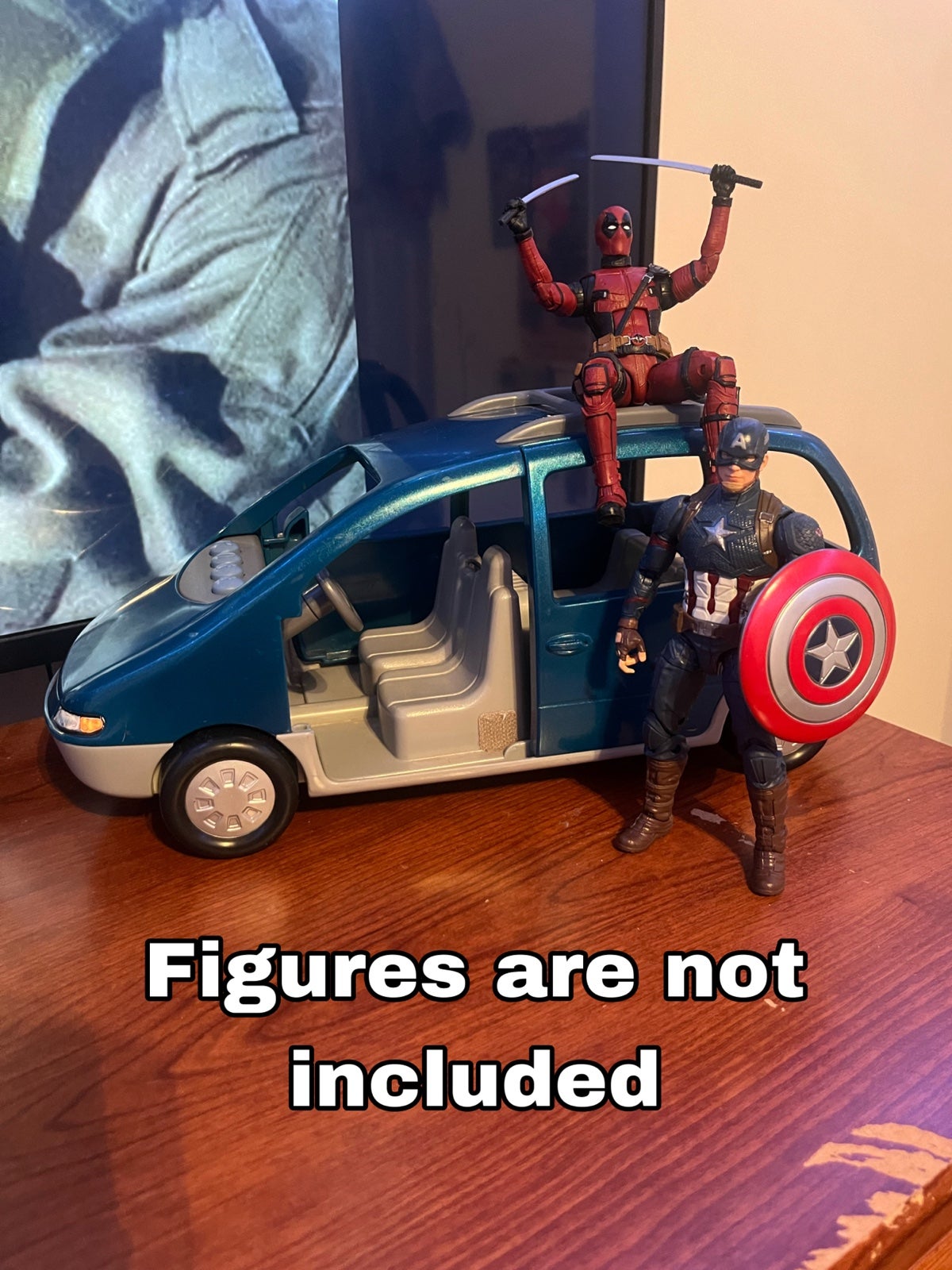 Marvel Legends 1/12 Scale Vehicle SUV