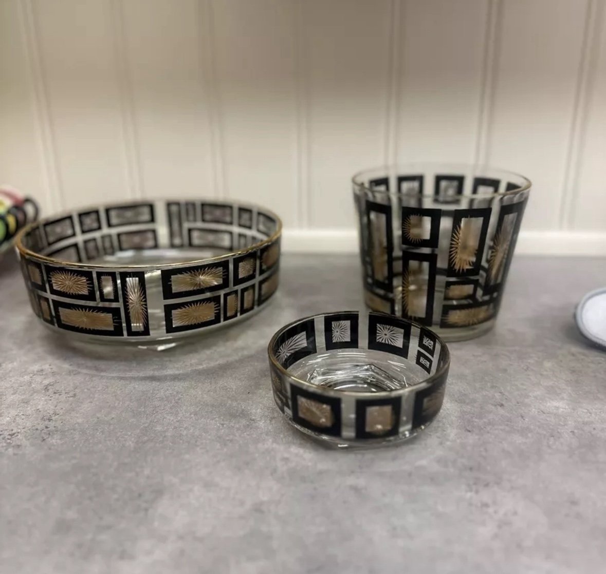MCM JEANETTE ATOMIC BLACK/GOLD STARBURST GLASS ICE BUCKET, CHIP AND DIP BOWL.
