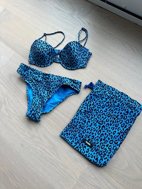 Triangl Remi - blue leopard bikini set