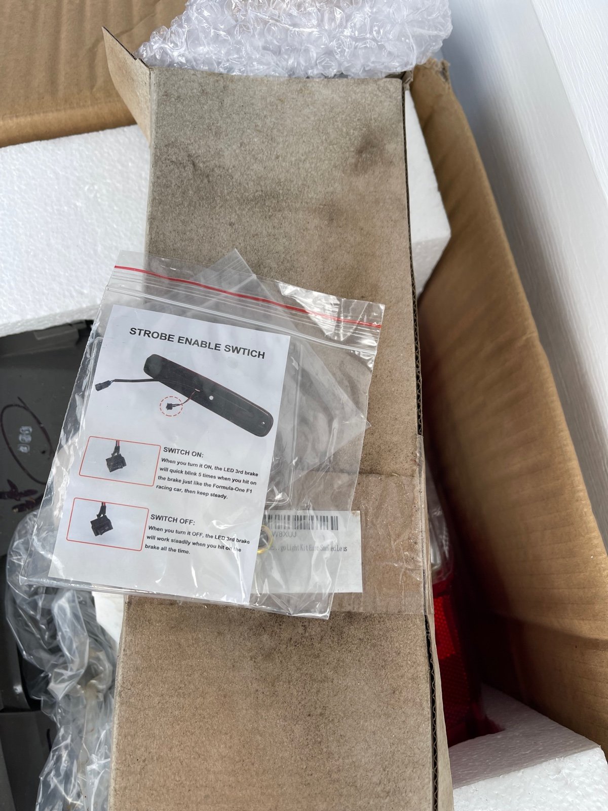 3rd brake light assembly for a 2022 Toyota tundra