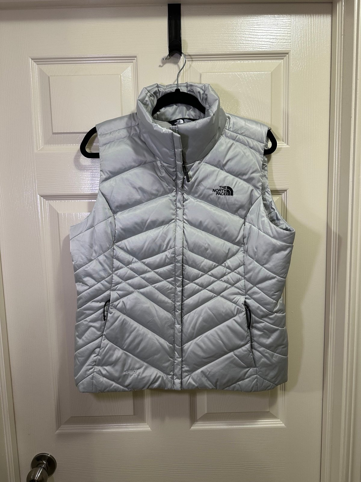 North Face Puffer Vest 550 Down Women’s Silver Gray Size Large