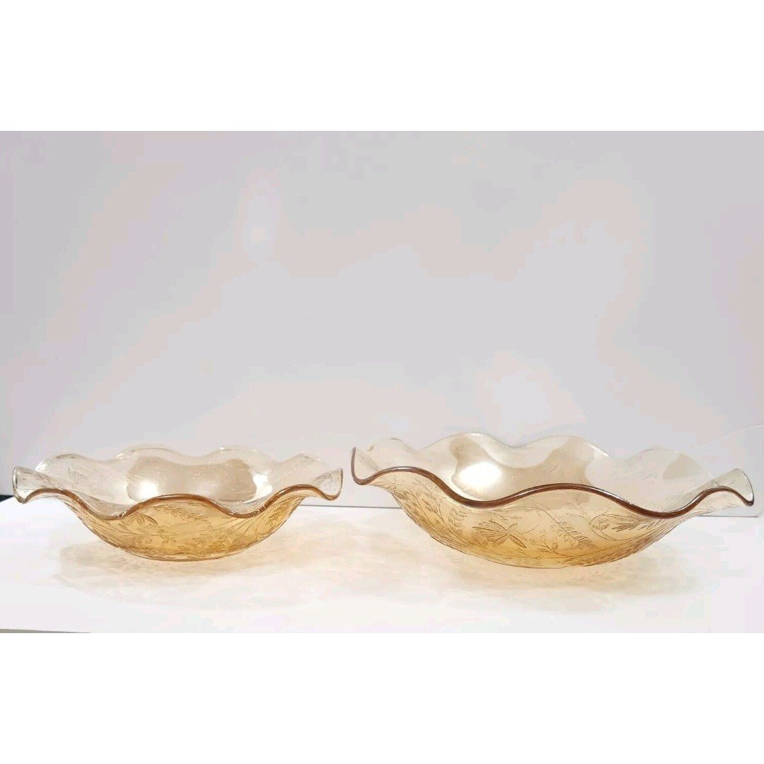 (2) Jeannette Glass Iridescent Floragold Louisa Pattern Ruffled Edge Bowls Free