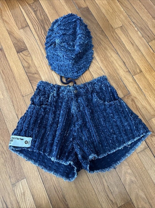 VDR Via Delle Rose Italian Shorts Size 28 Denim With Hat Size L