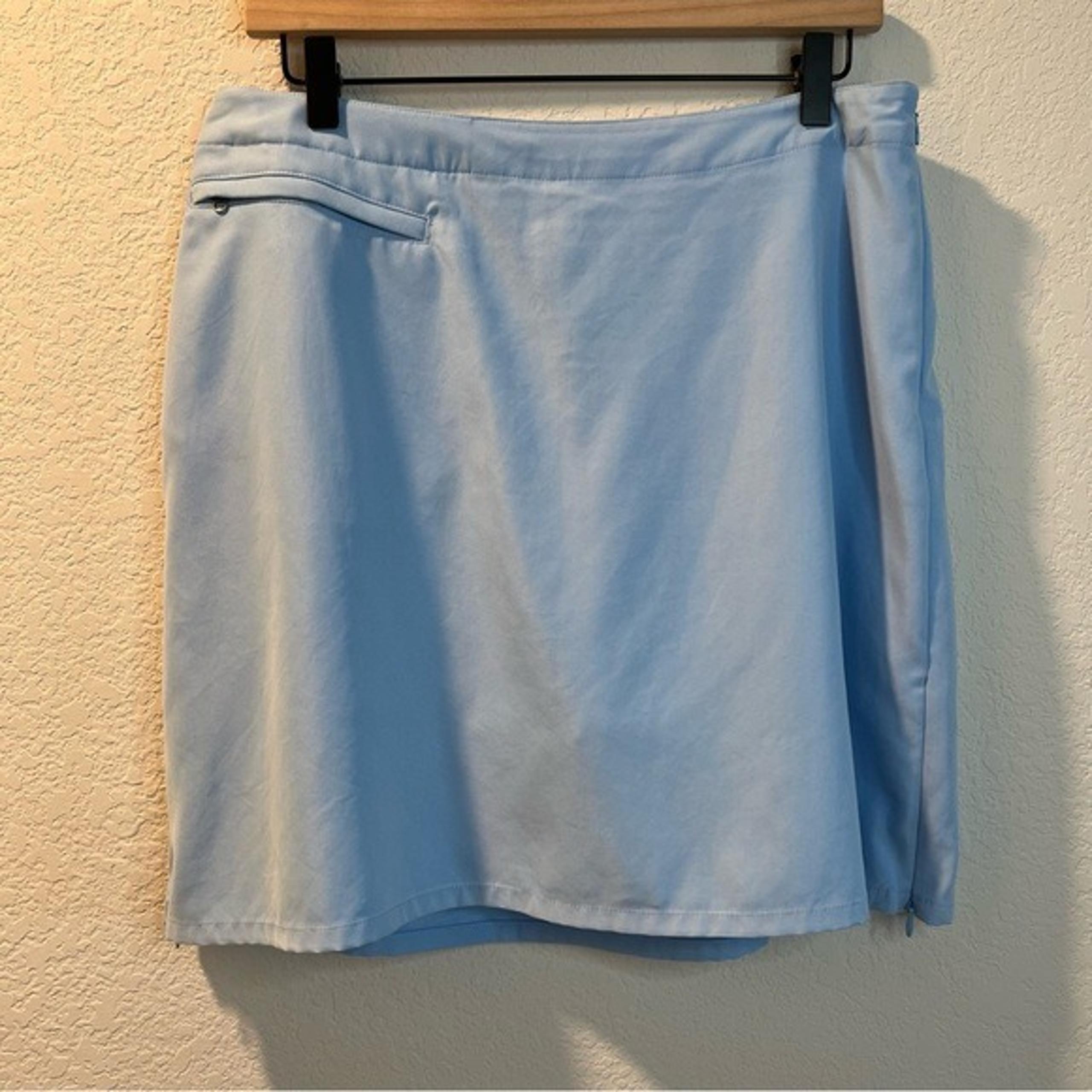Women’s Patagonia light blue athletic skort size 12