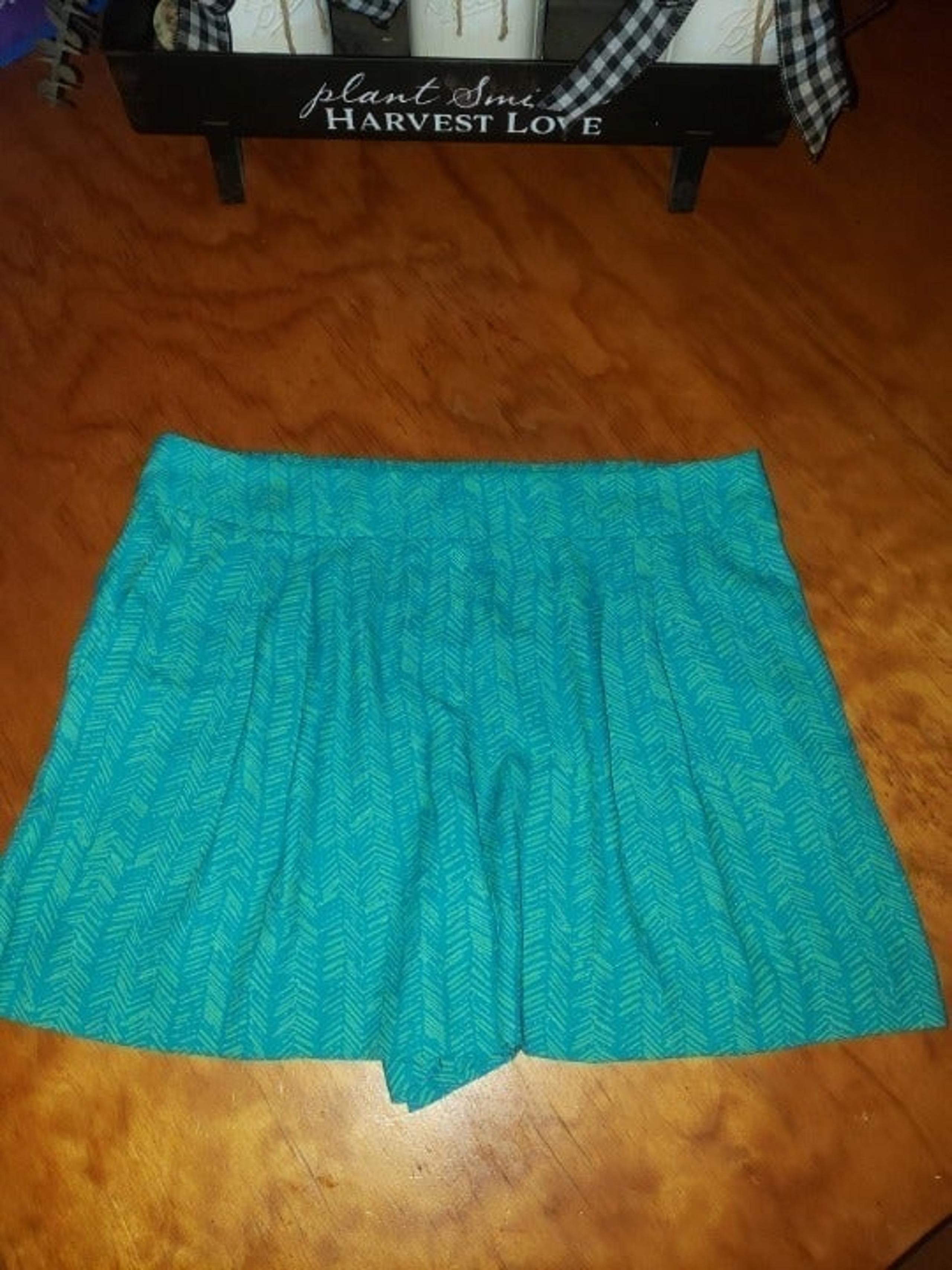 Women's S shorts by Ann Taylor Loft
