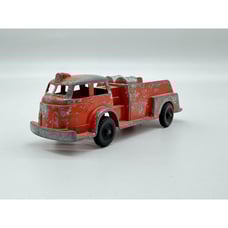 Old Vtg HUBLEY Metal Diecast Red Fire Engine Truck Toy Made In The USA