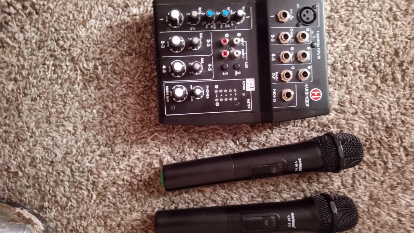 audio mixers