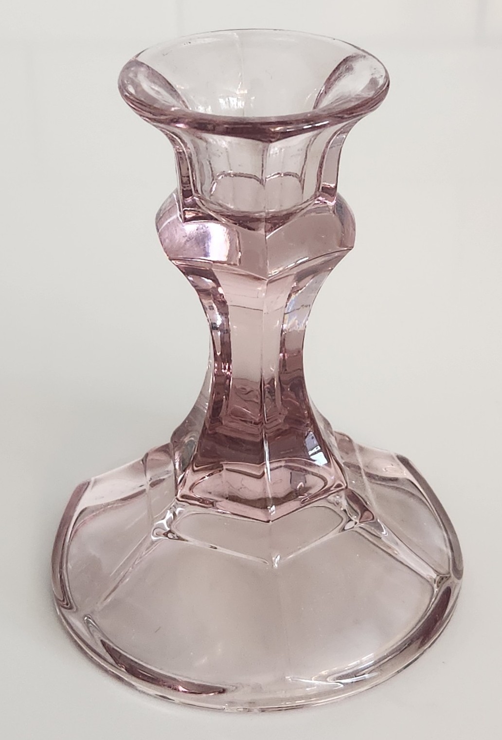 Vintage Libbey Amethyst Glass Candleholder Pair - detail