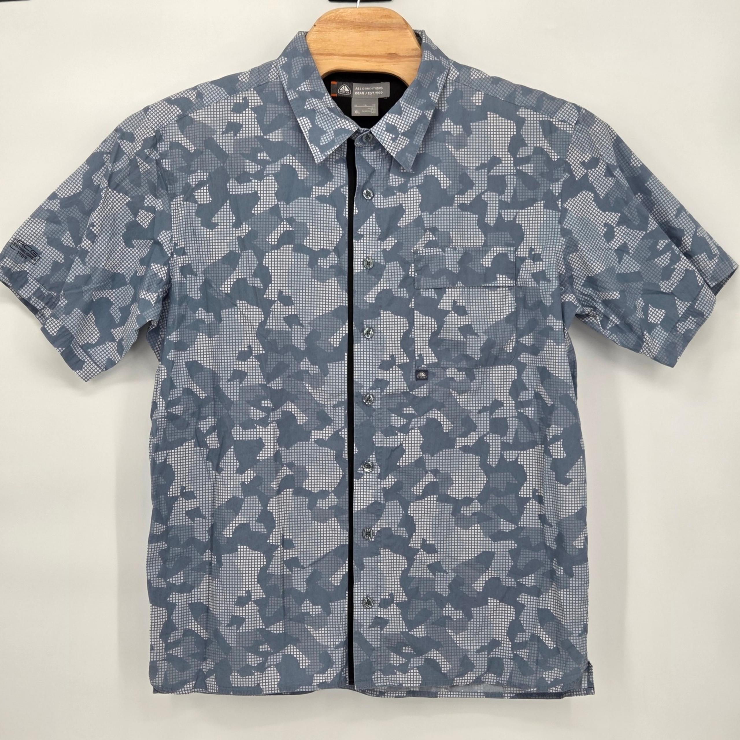 ACG Nike Men's XL Button Up Shirt Short Sleeve Camo Blue Retro Y2K
