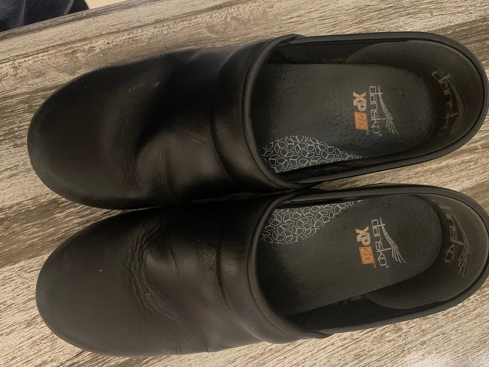 DANSKO BLACK LEATHER PROFESSIONAL CLOGS SIZE 39 U.S. 8.5-9