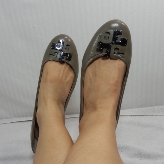 Tory Burch Lowell Flat sz 10M Grey