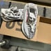 Yeezys zebra size 6 men