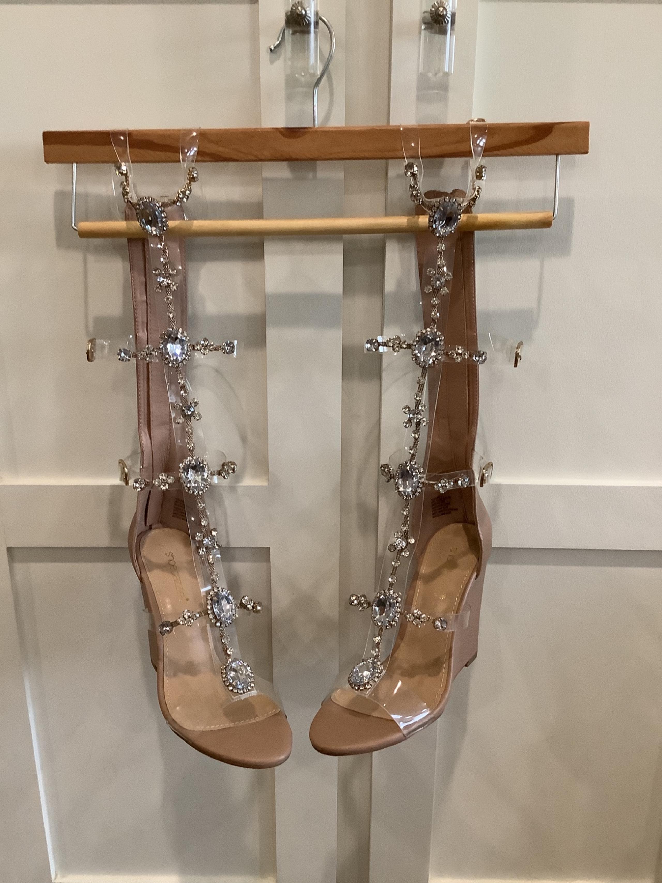Shoe dazzle women’s Crystal zip gladiator shoes, size 7 1/2 NEW