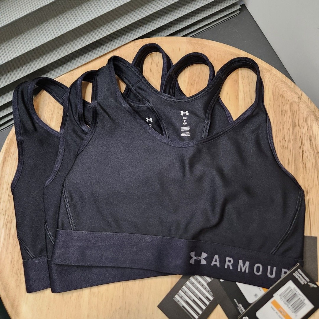 3 Under Armour Sports Bras womens small