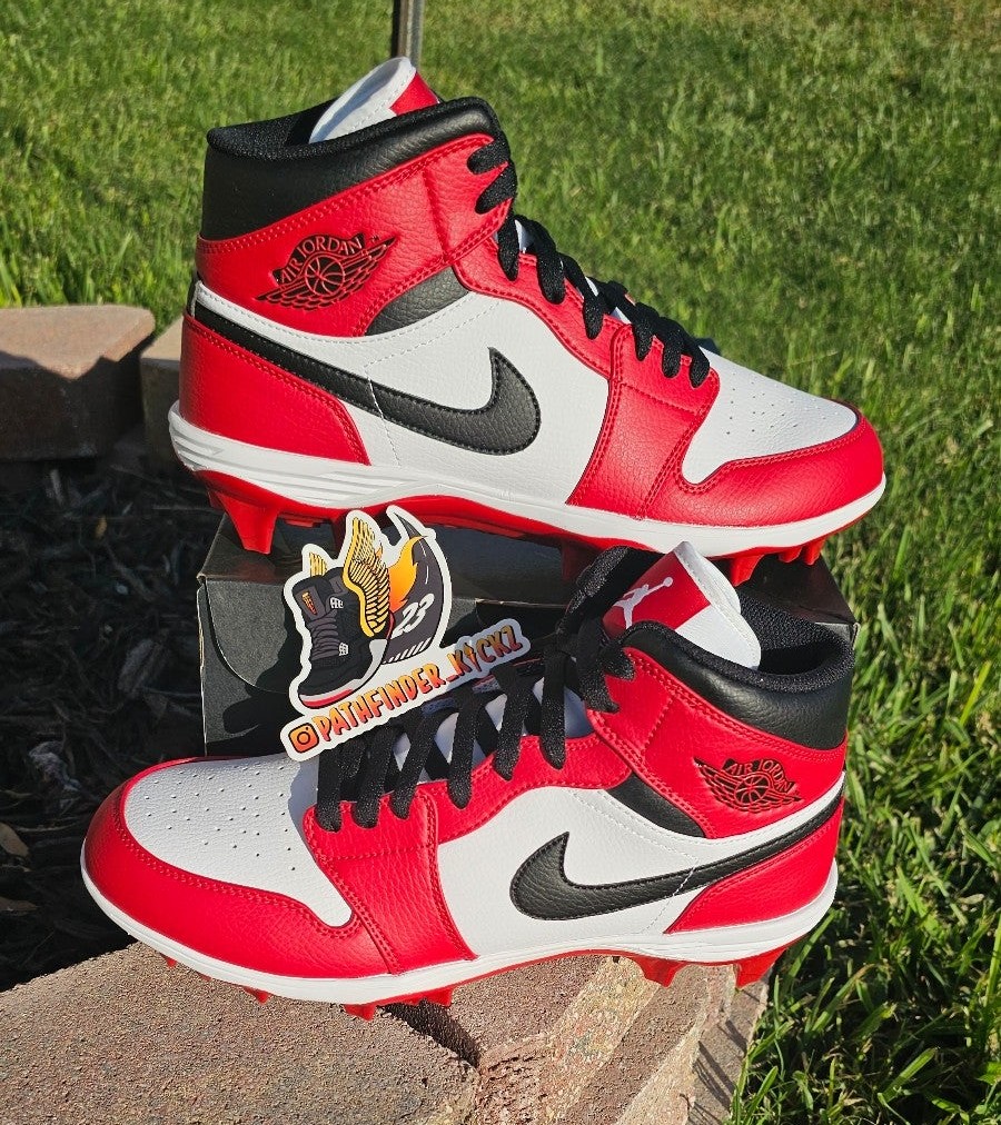 AirJordan 1 Mid TD Football Cleats Chicago Size 10 M
