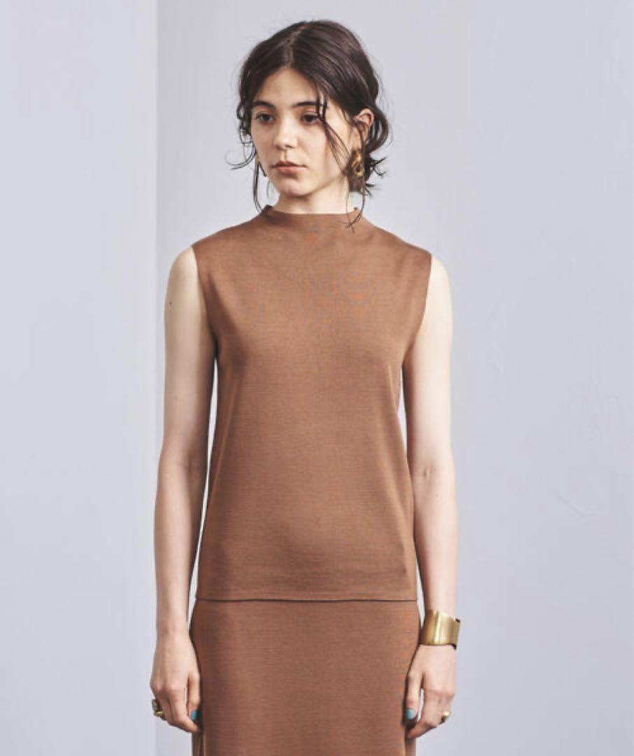 United Arrows Bottle Neck Sleeveless Knit