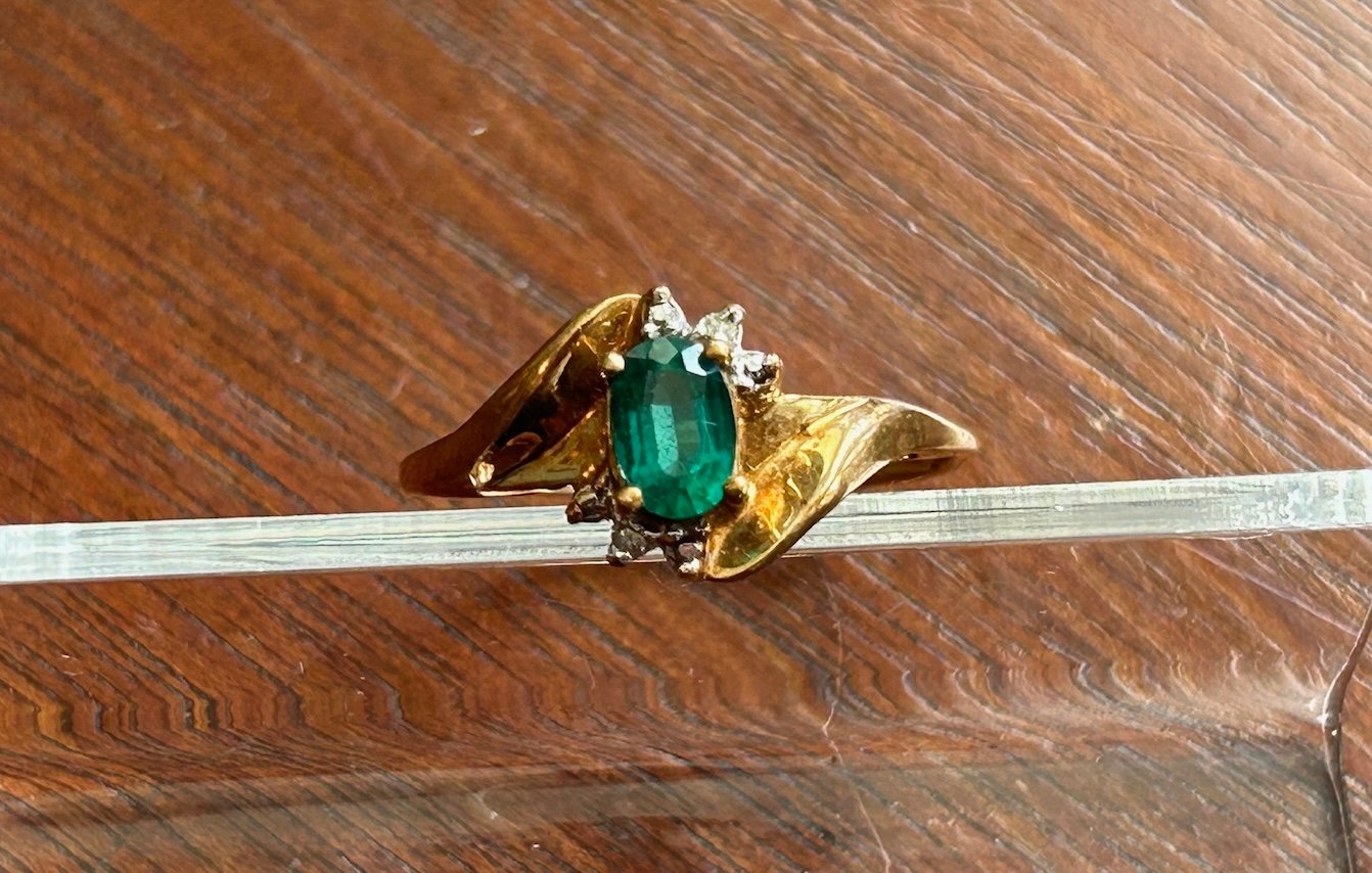 Vintage 14k Yellow Gold Synthetic Emerald & Diamond Ring