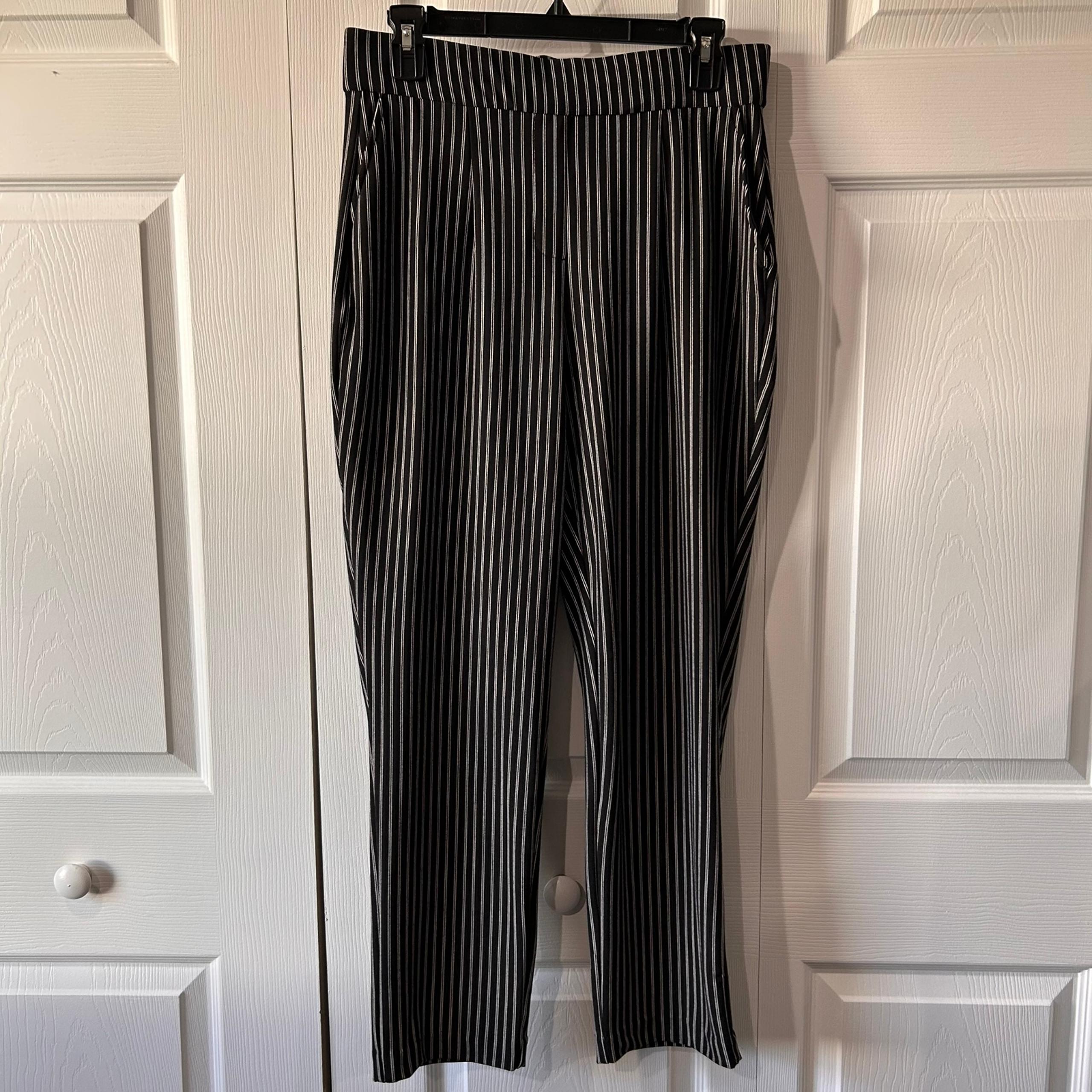Hilary Radley Black and White Striped Business Dress Pants