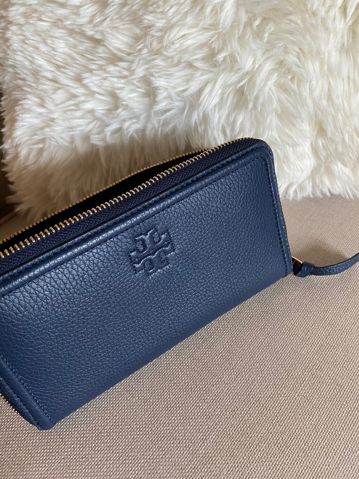 NEW Tory Burch Thea Multi-Gusset Zip Continental Wallet