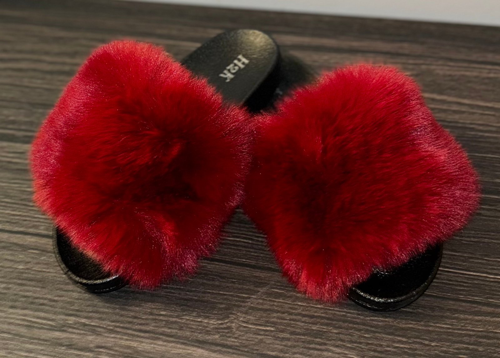 Luxe Furry Slides with Full Side Fur (size 8) - Ruby