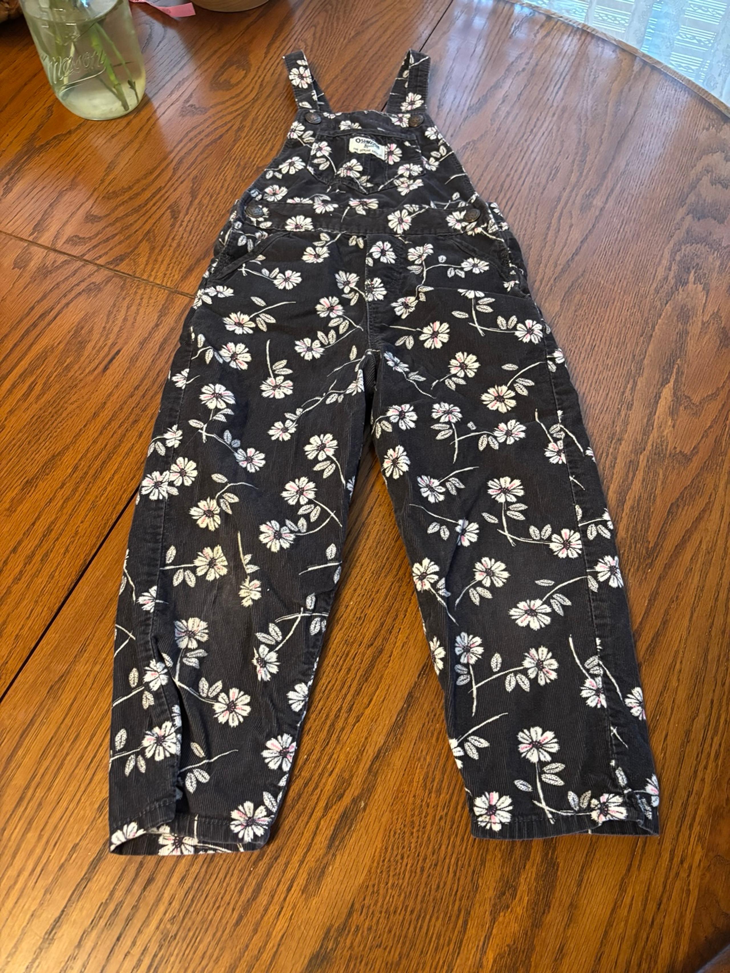 Oshkosh girls 4T flower floral print corduroy overalls
