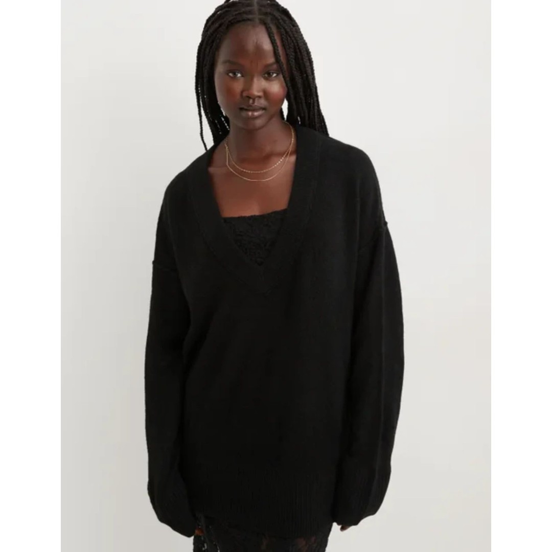 Aerie Unreal V Neck Oversized Sweater, Black, Size M