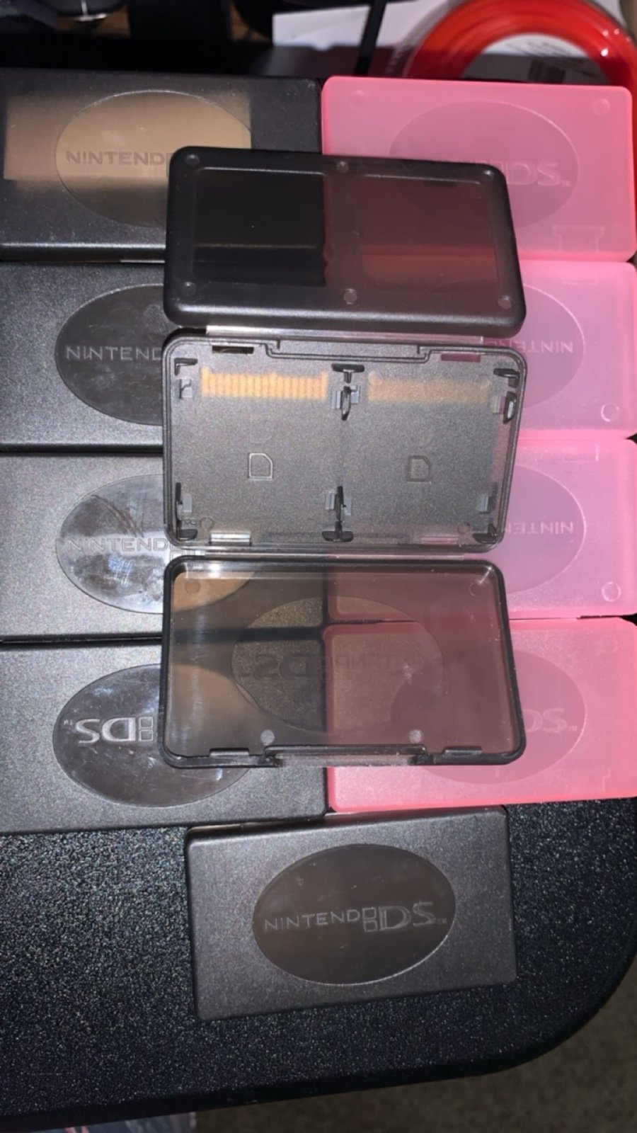 Nintendo DS game storage