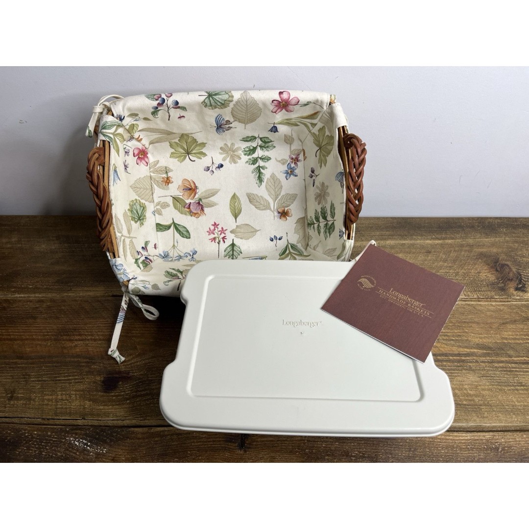 Longaberger Small Entertaining Basket - W/ Liner And Foodsafe Container
