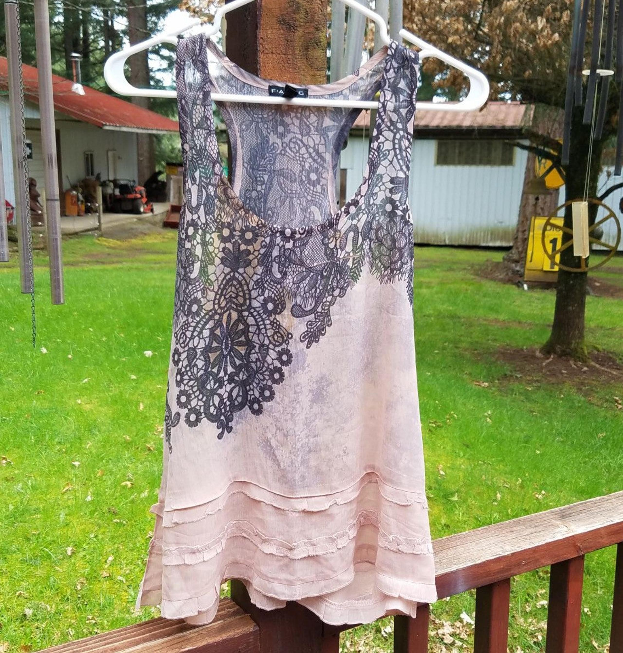 FANG Sheer Tank Top W/ Lace Print