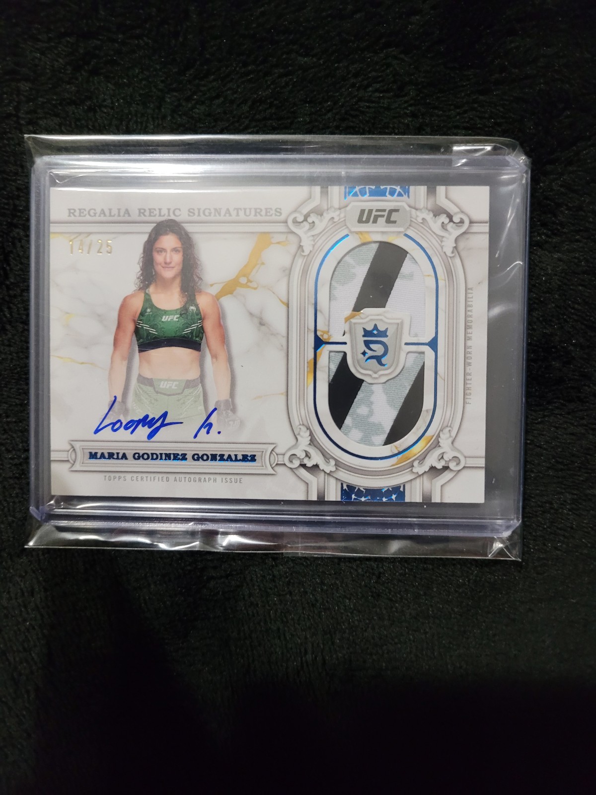 UFC TOPPS ROYALTY MARIA LOOPY GODINEZ GONZALEZ PATCH AUTOGRAPH NUMBERED /25