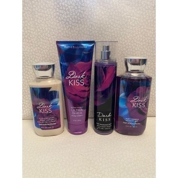 Bath and Body Works DARK KISS 4 Pc Set