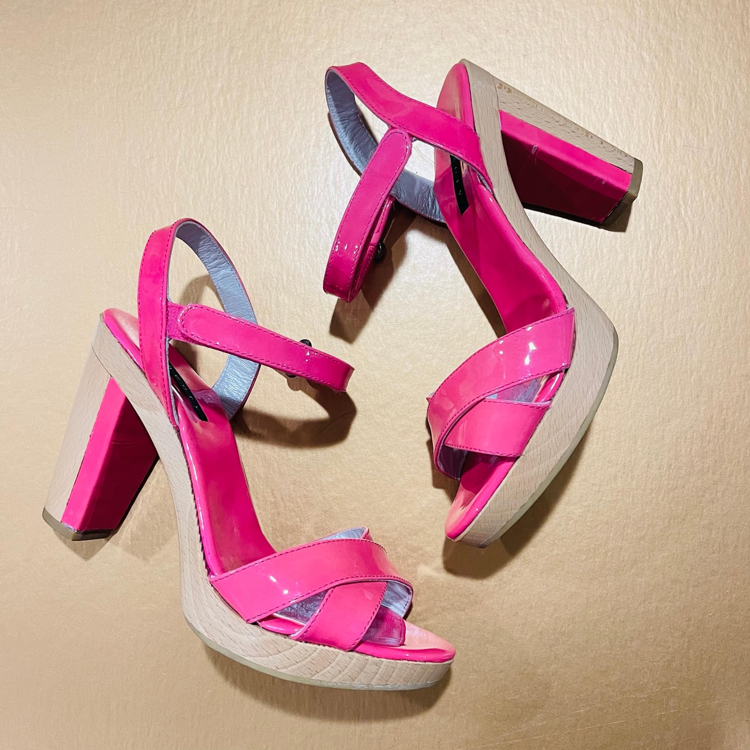 Theory Bubblegum Pink Patent Leather Platform Block Heel Women’s 36.5