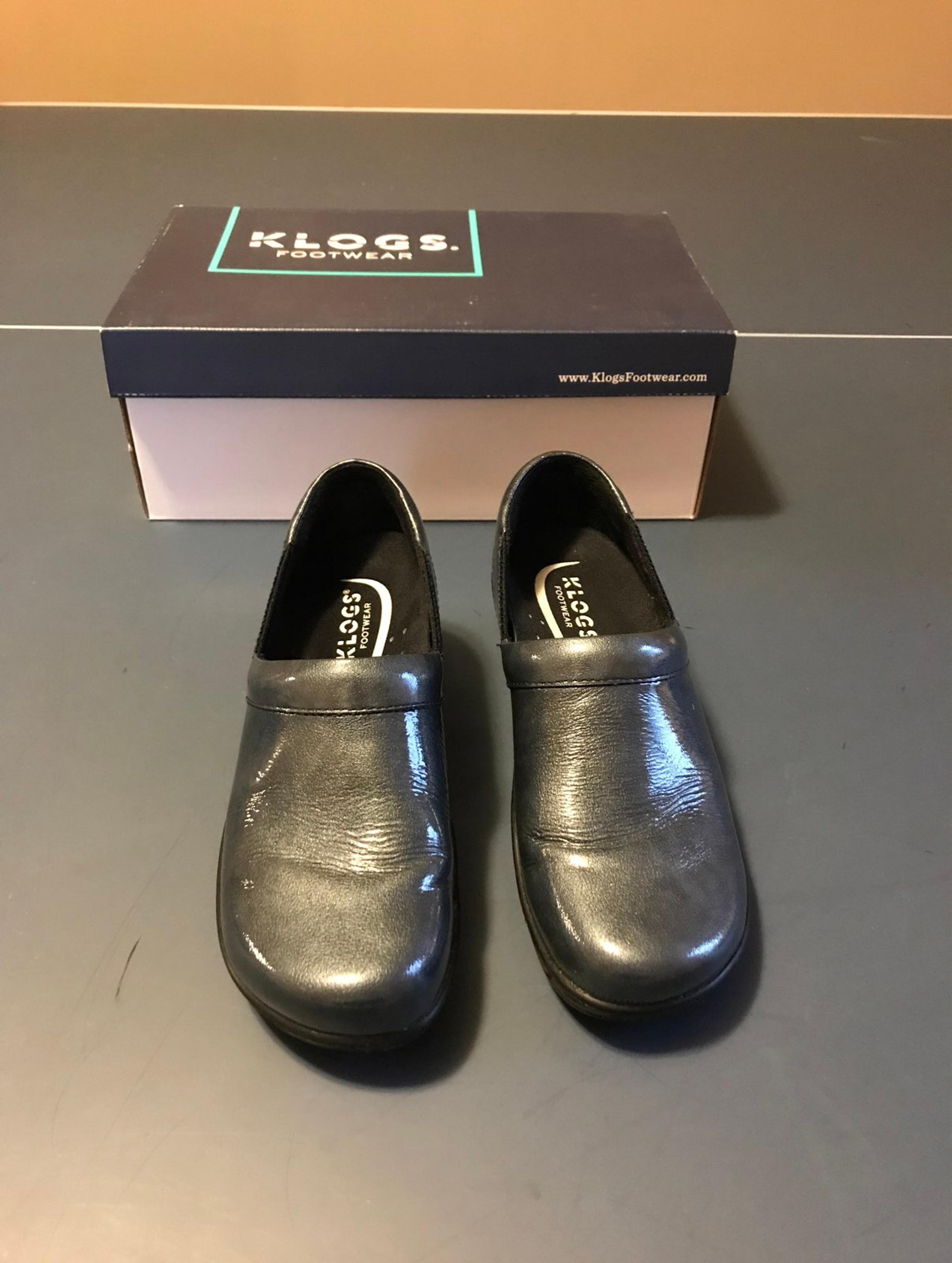 nursing shoes