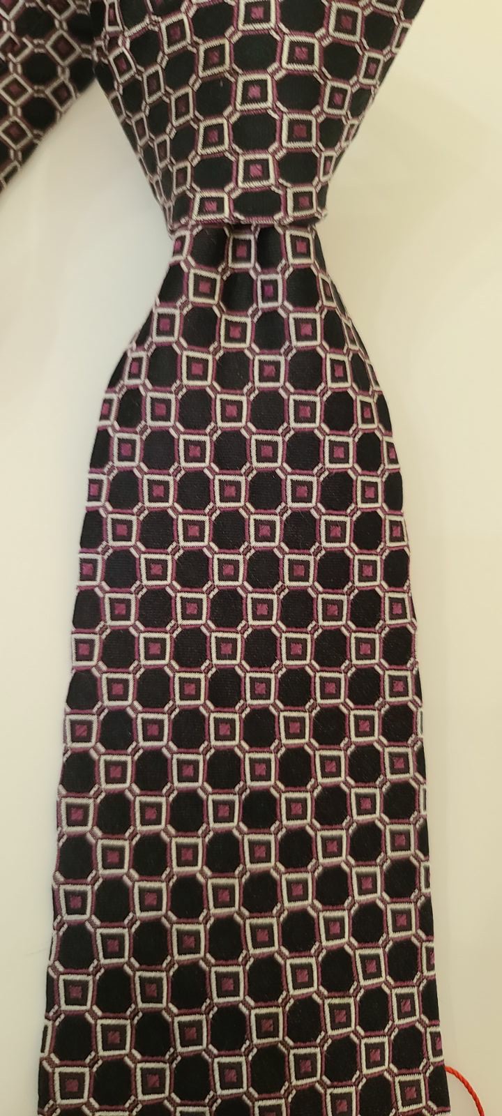HUGO BOSS BK LABEL WOVEN ITALIAN SILK NE