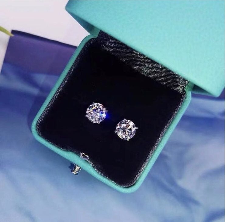 1.0ct moissanite diamond Stud Earrings