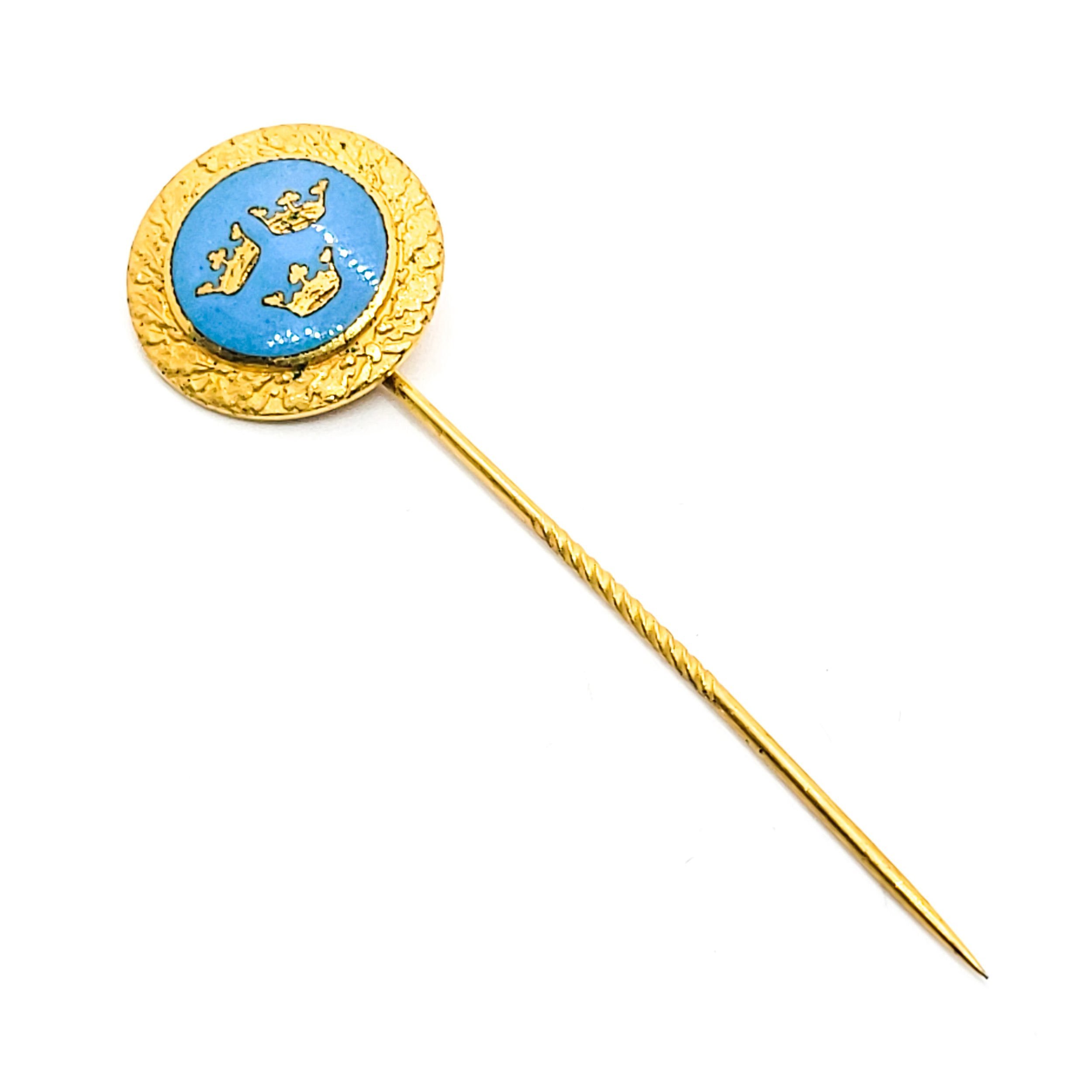 CC Sporrong co Stockholm Royal Oder of Sweden three crowns vitnage lapel pin