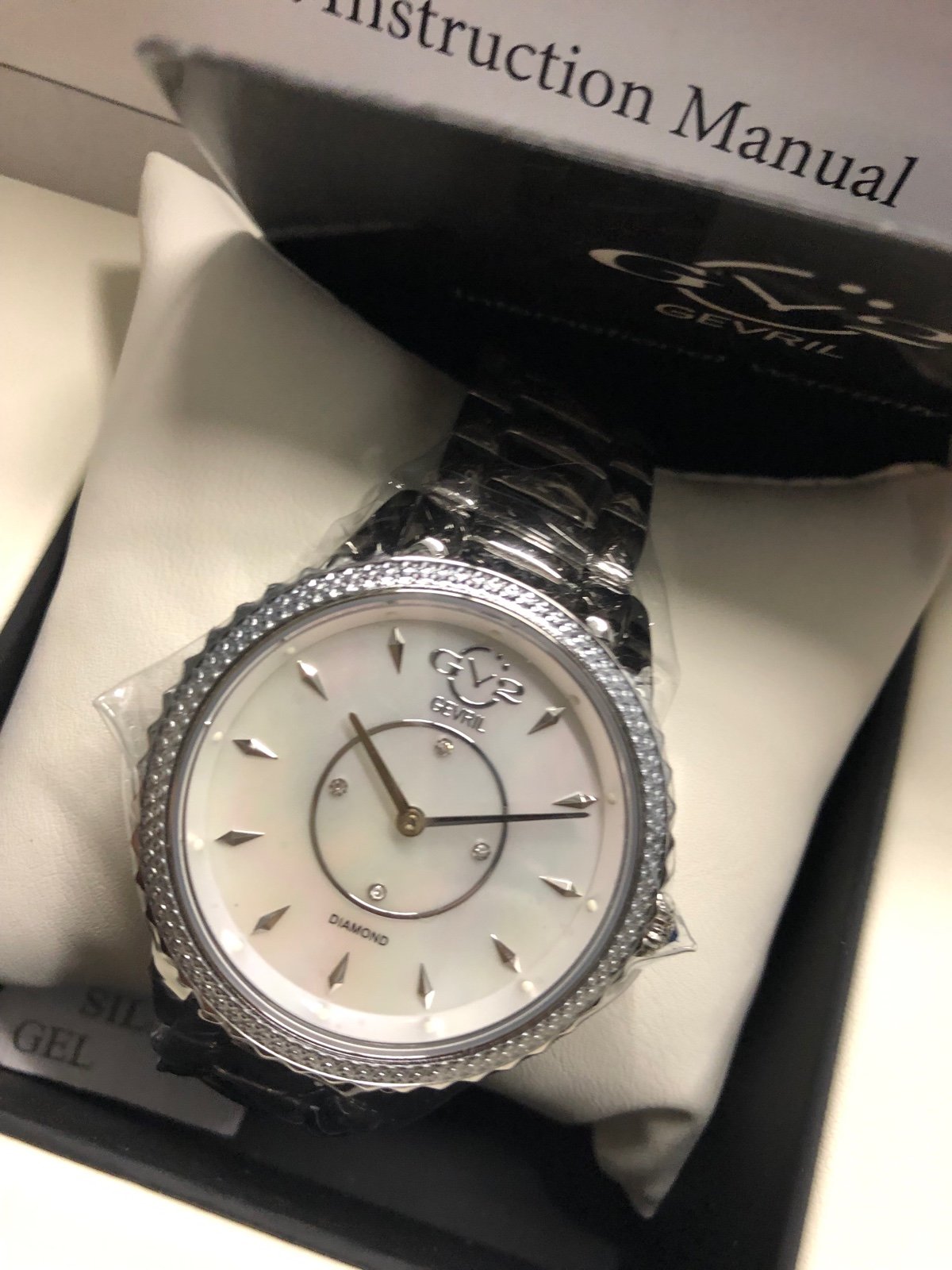 Gevril Woman’s Cararra Diamond Quartz Watch