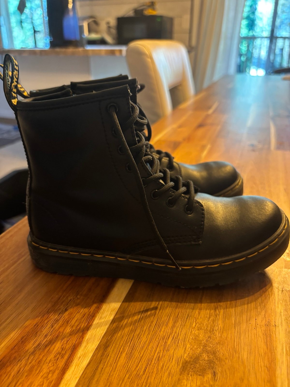 Dr. Martens Kids' Zavala Combat Lace Up Boot Little/Big Kid-Size 3