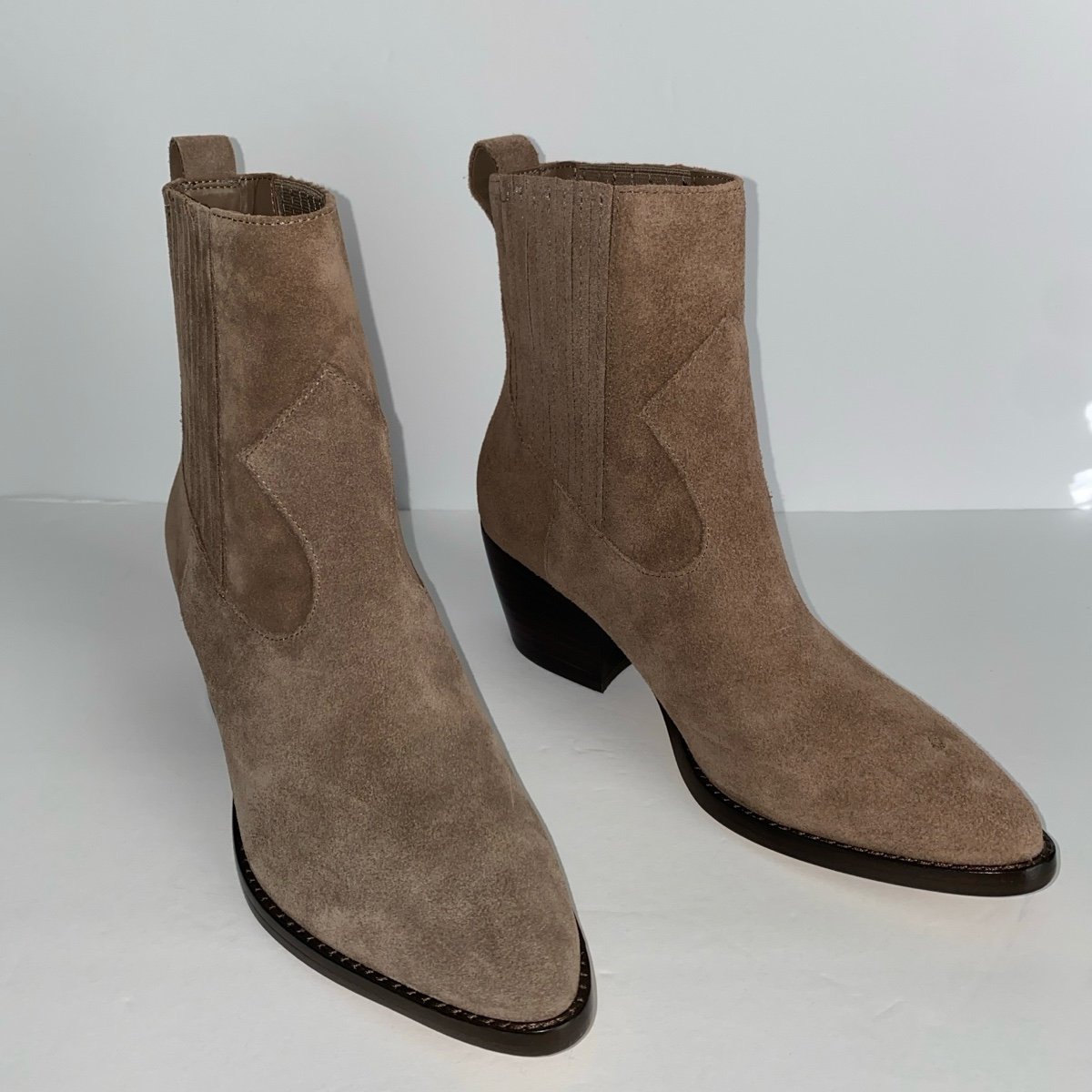 LAUREN RALPH LAUREN Racquel Womens Pointed Toe Suede Booties Size 8